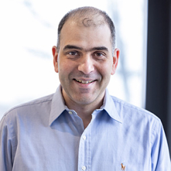 Prof. Konstantinos Michmizos receives the Life Sciences Grant Award from the Office of the Vice Provost for Research in collaboration with Prof. Philip Parker from the Department of Psychology